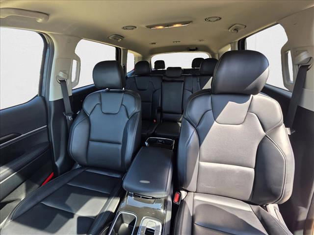 used 2024 Kia Telluride car, priced at $33,393