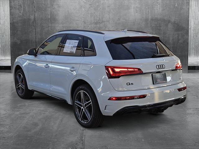 new 2025 Audi Q5 car, priced at $70,335