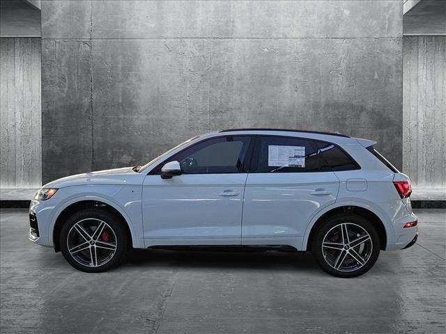 new 2025 Audi Q5 car, priced at $70,335