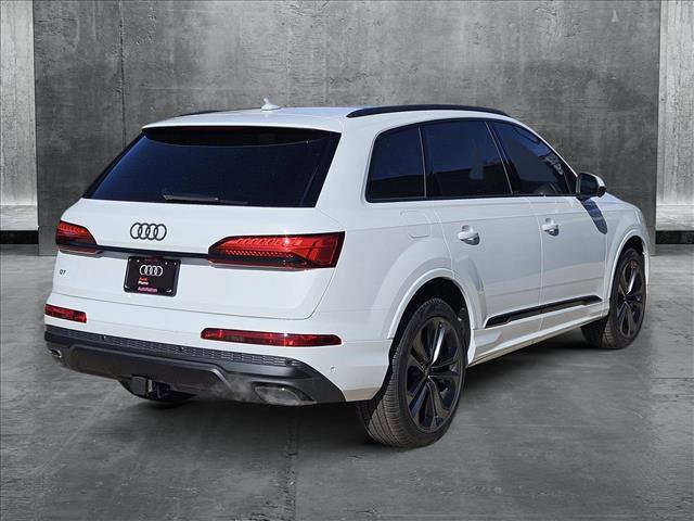 new 2025 Audi Q7 car, priced at $77,840