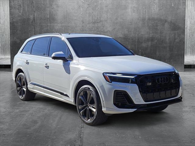 new 2025 Audi Q7 car, priced at $77,840