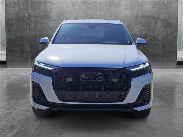 new 2025 Audi Q7 car, priced at $77,840