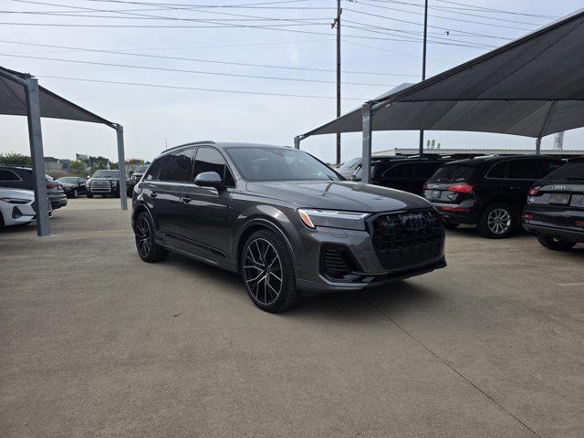 new 2025 Audi Q7 car, priced at $68,641