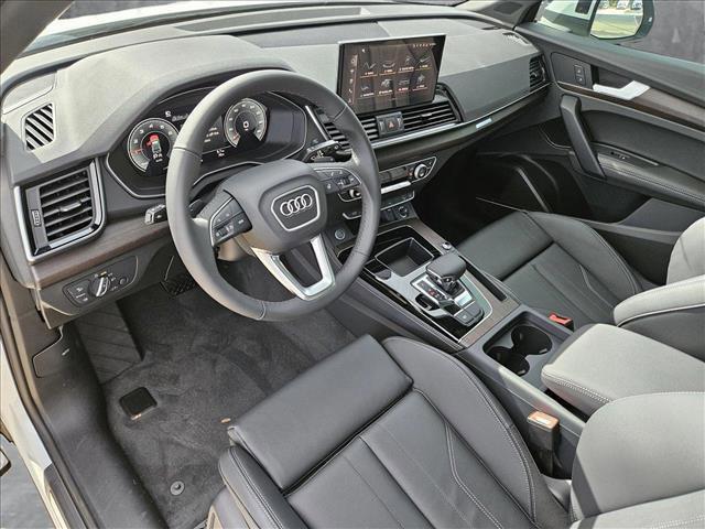 new 2025 Audi Q5 car, priced at $59,150