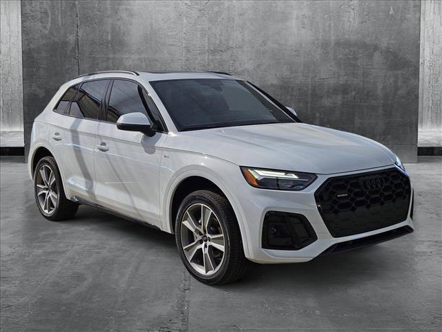 new 2025 Audi Q5 car, priced at $54,000