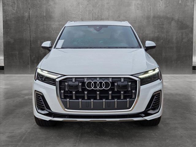 new 2025 Audi Q7 car, priced at $75,780