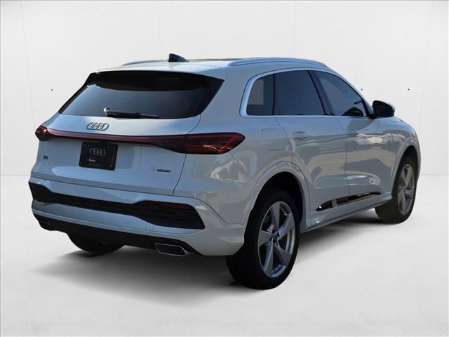 new 2025 Audi Q5 car, priced at $58,442