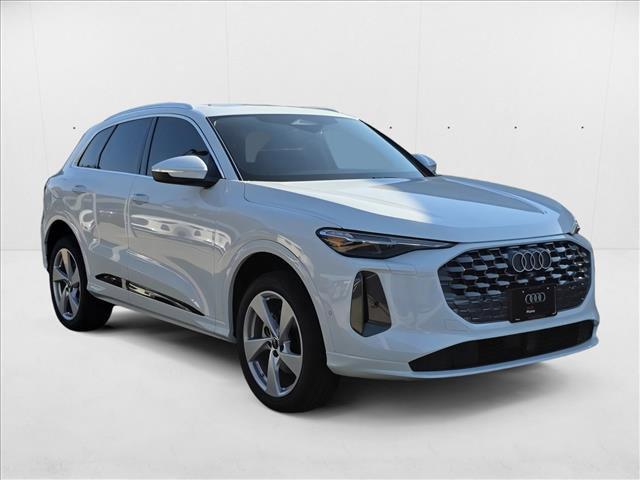 new 2025 Audi Q5 car, priced at $58,442