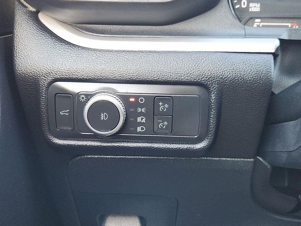 used 2021 Ford Explorer car, priced at $28,995