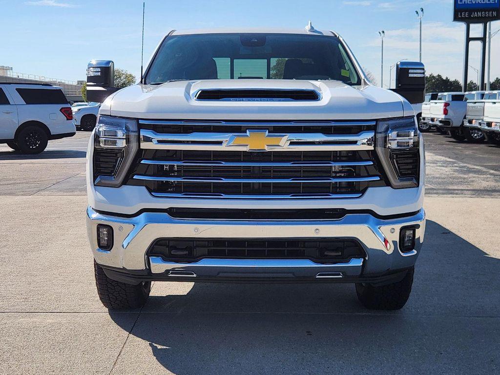 new 2026 Chevrolet Silverado 2500 car, priced at $79,185