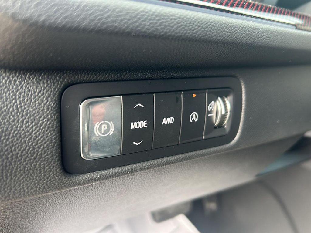 new 2026 Chevrolet Traverse car, priced at $55,955