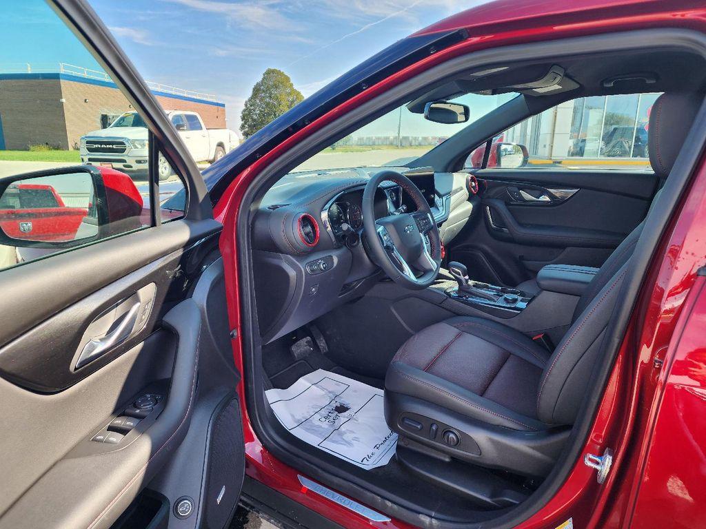 new 2025 Chevrolet Blazer car, priced at $46,890