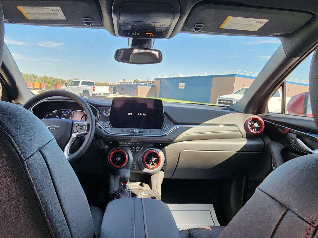 new 2025 Chevrolet Blazer car, priced at $46,890