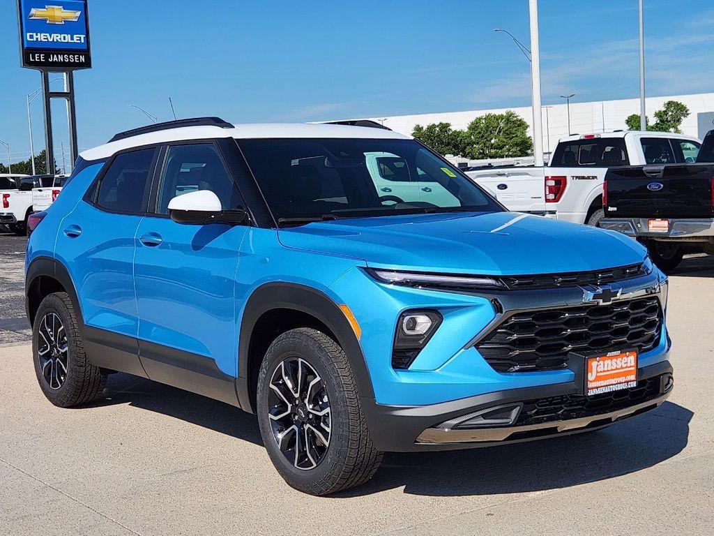 new 2026 Chevrolet TrailBlazer car, priced at $33,770