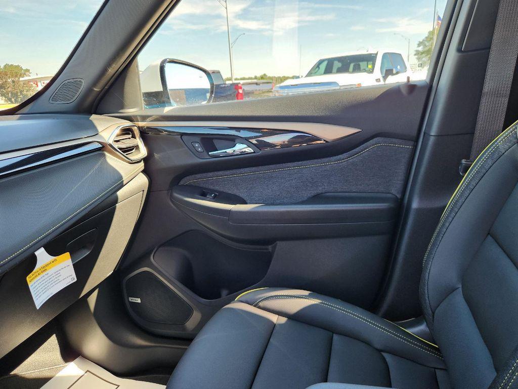 new 2026 Chevrolet TrailBlazer car, priced at $33,770