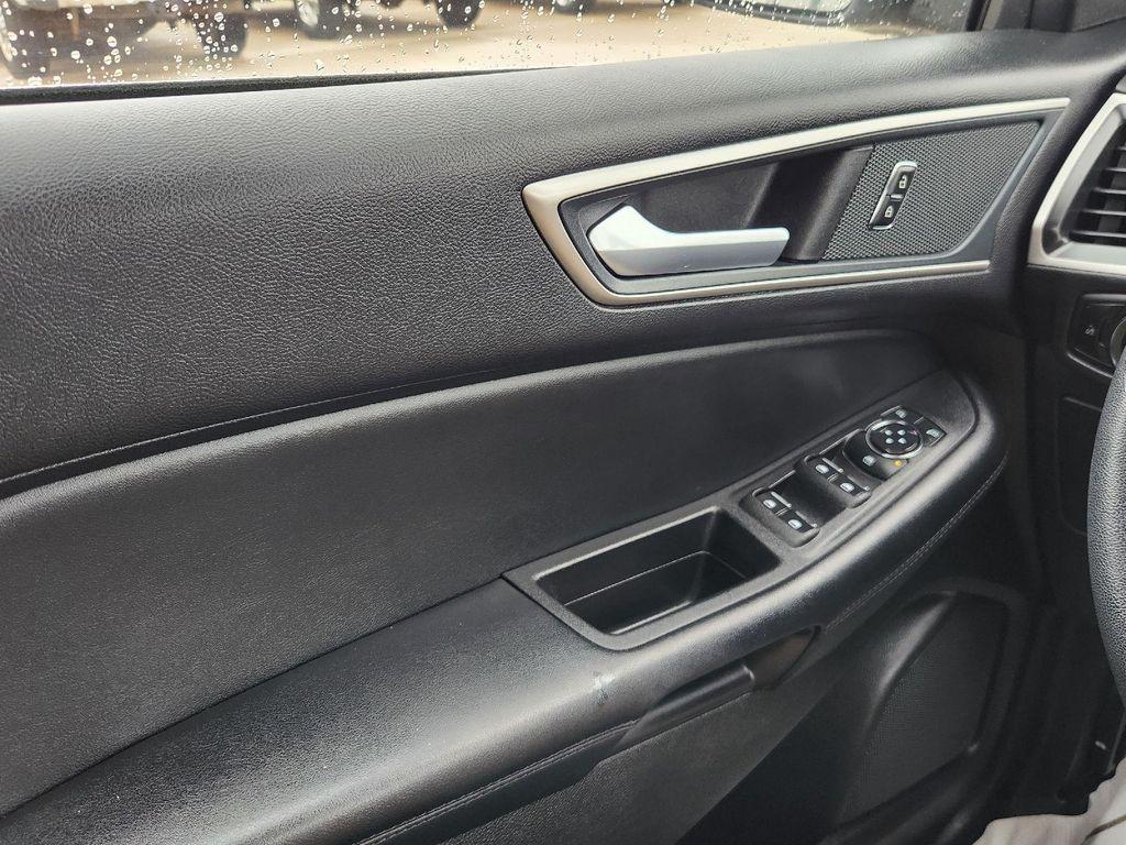 used 2024 Ford Edge car, priced at $25,995