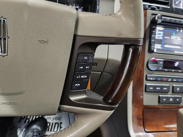 used 2014 Lincoln Navigator car, priced at $12,995