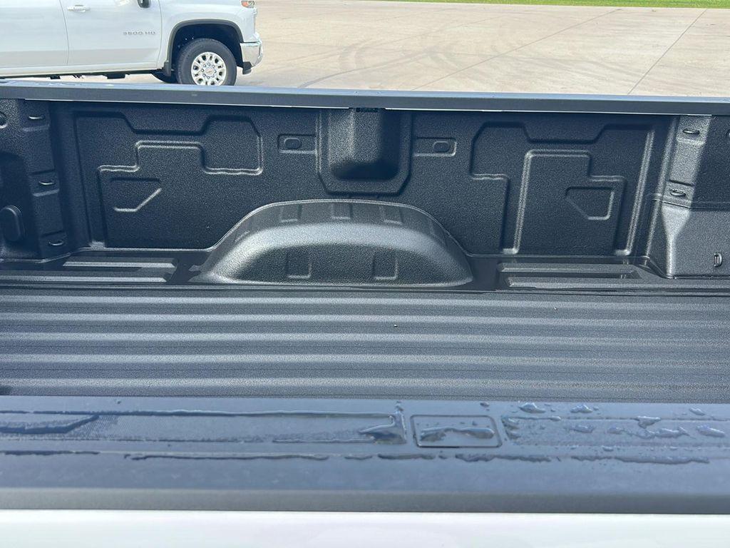 new 2026 Chevrolet Silverado 3500 car, priced at $72,915
