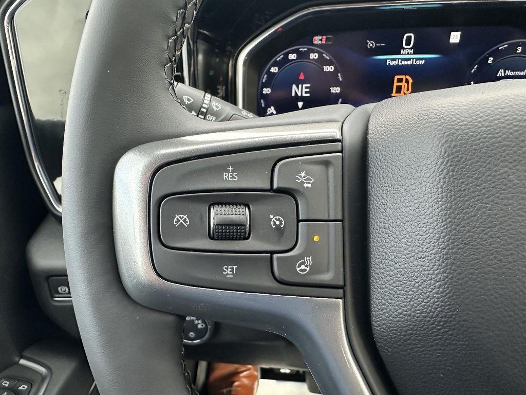 new 2025 Chevrolet Silverado 1500 car, priced at $55,720