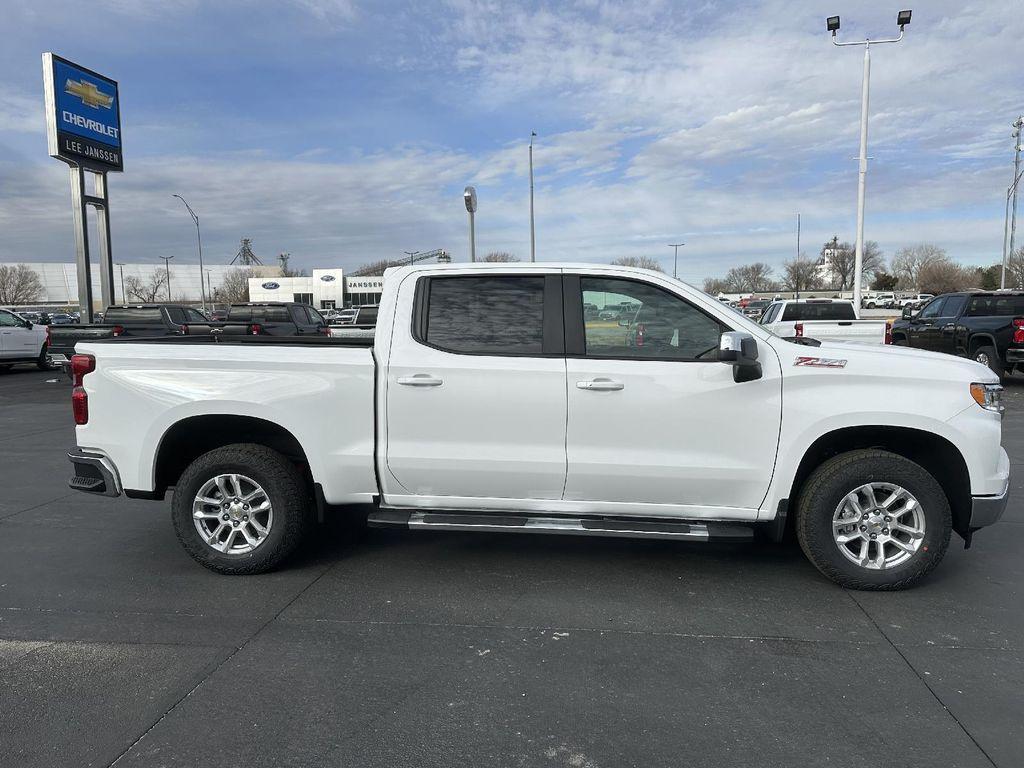 new 2025 Chevrolet Silverado 1500 car, priced at $55,720