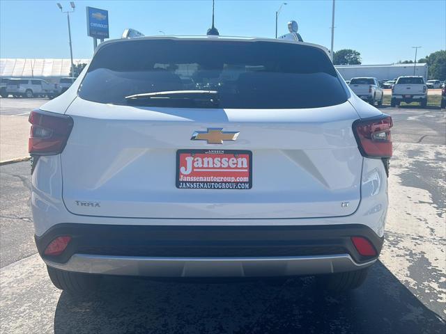 new 2025 Chevrolet Trax car, priced at $24,095