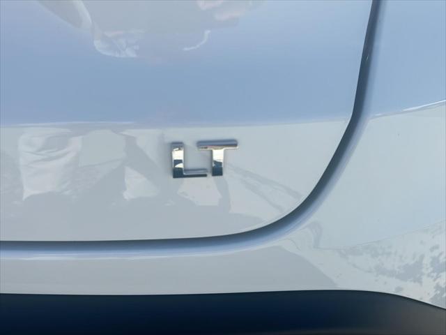 new 2025 Chevrolet Trax car, priced at $24,095