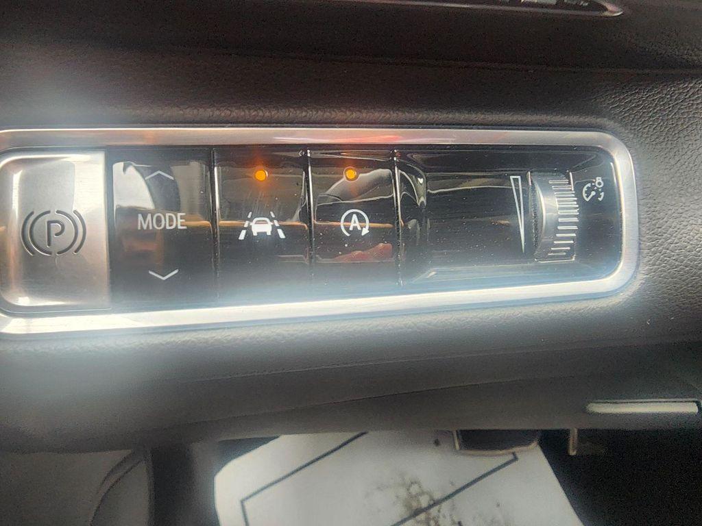 used 2024 Buick Envision car, priced at $31,995
