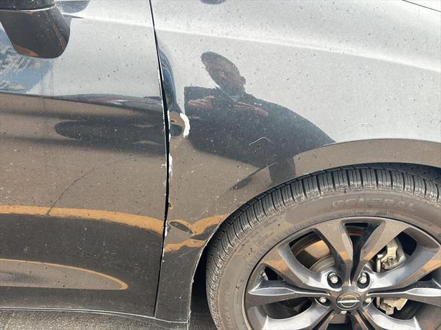 used 2018 Chrysler Pacifica car, priced at $14,995