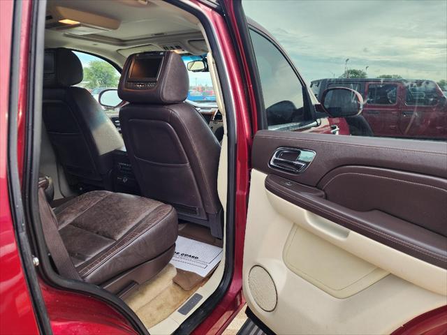 used 2009 Cadillac Escalade car, priced at $6,995