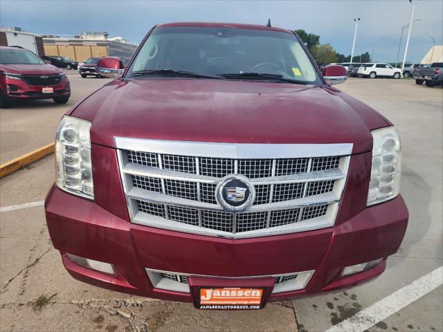 used 2009 Cadillac Escalade car, priced at $6,995