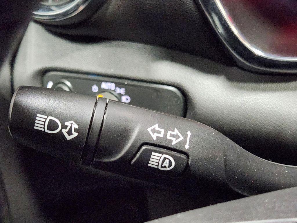 used 2025 Chevrolet Blazer car, priced at $26,995