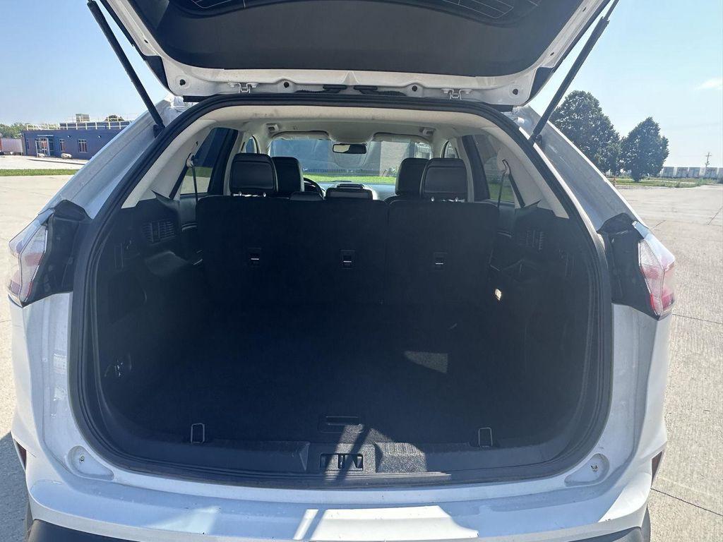 used 2024 Ford Edge car, priced at $25,995