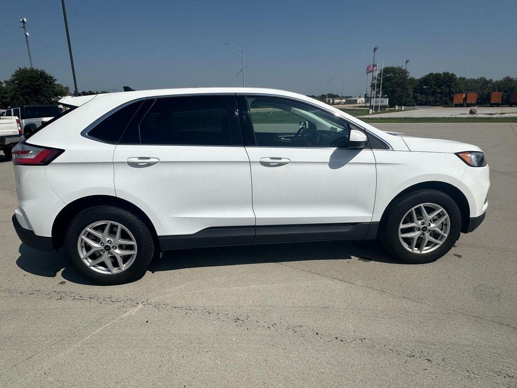 used 2024 Ford Edge car, priced at $25,995