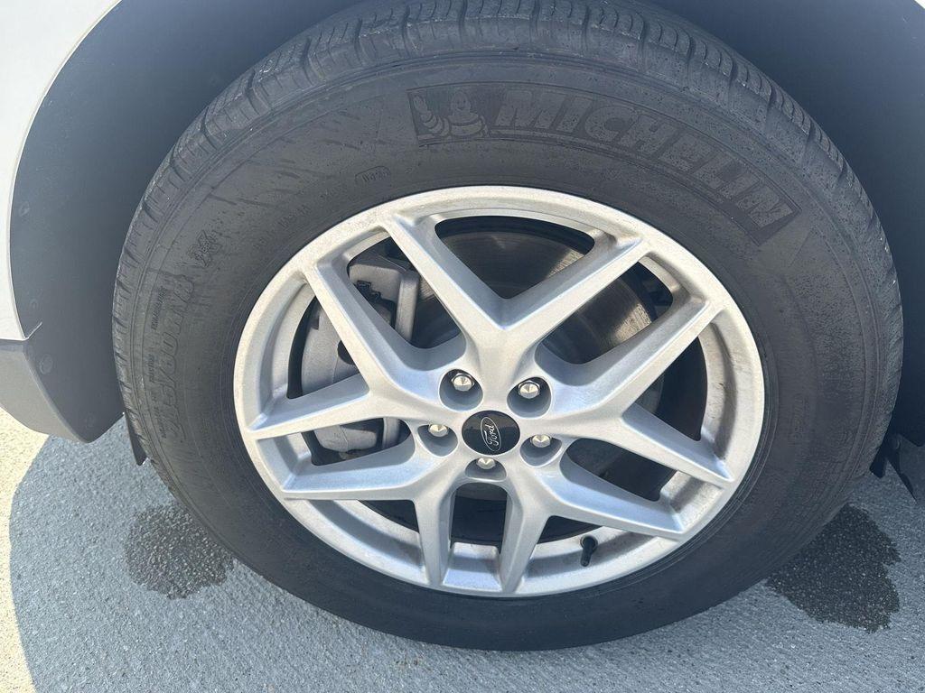 used 2024 Ford Edge car, priced at $25,995