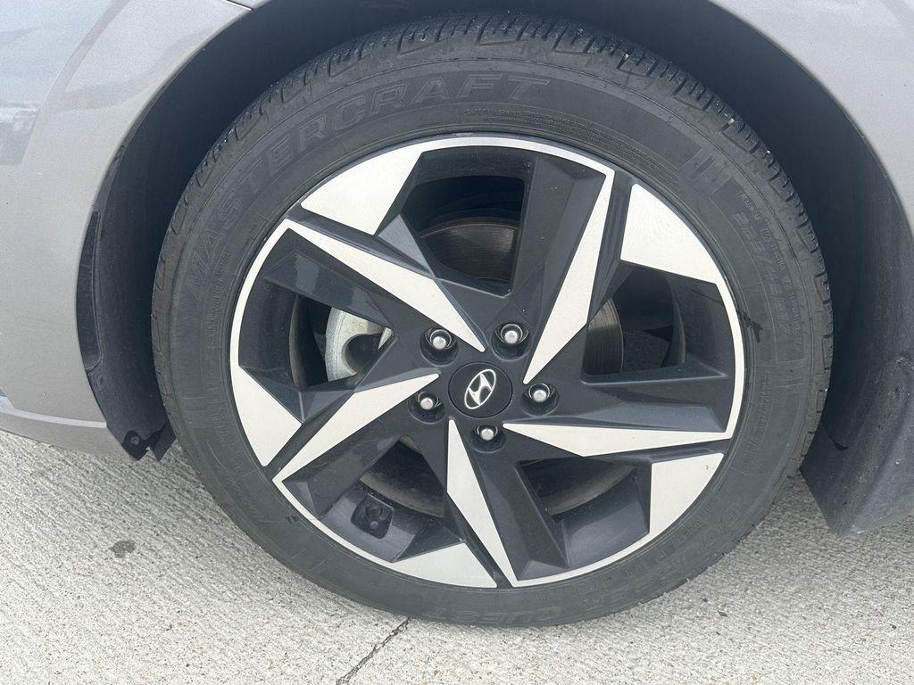 used 2022 Hyundai Elantra car, priced at $18,995