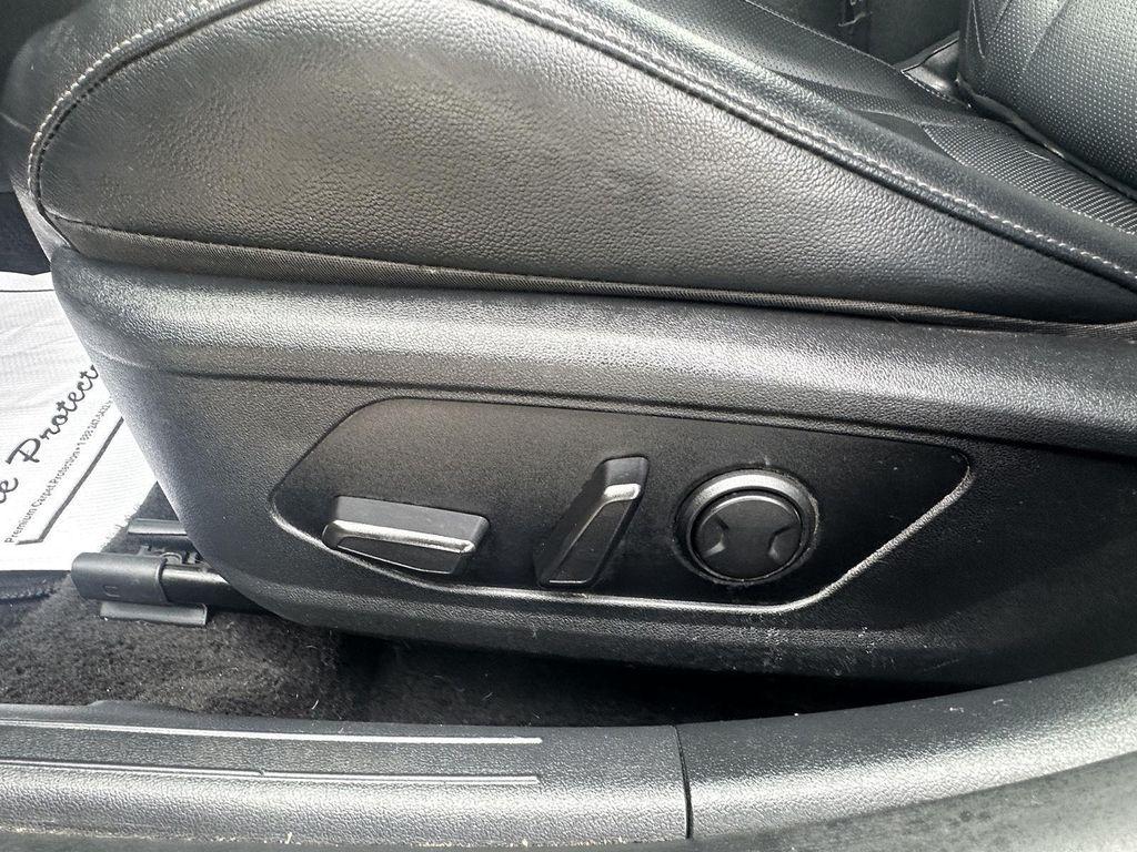 used 2022 Hyundai Elantra car, priced at $18,995