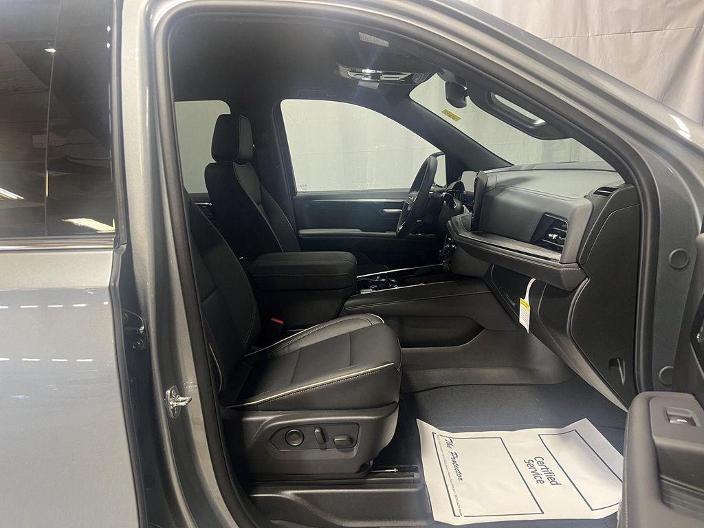 new 2026 Chevrolet Suburban car, priced at $84,190