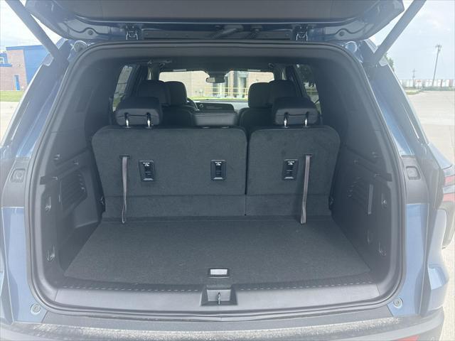 new 2025 Chevrolet Traverse car, priced at $43,445