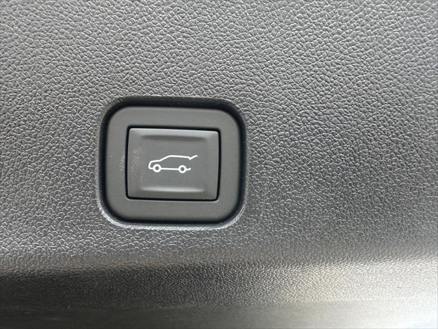 new 2025 Chevrolet Traverse car, priced at $43,445