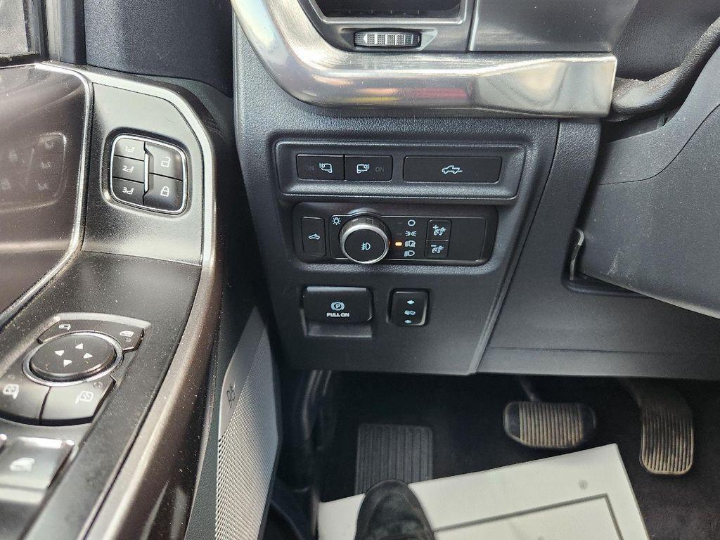 used 2021 Ford F-150 car, priced at $39,995