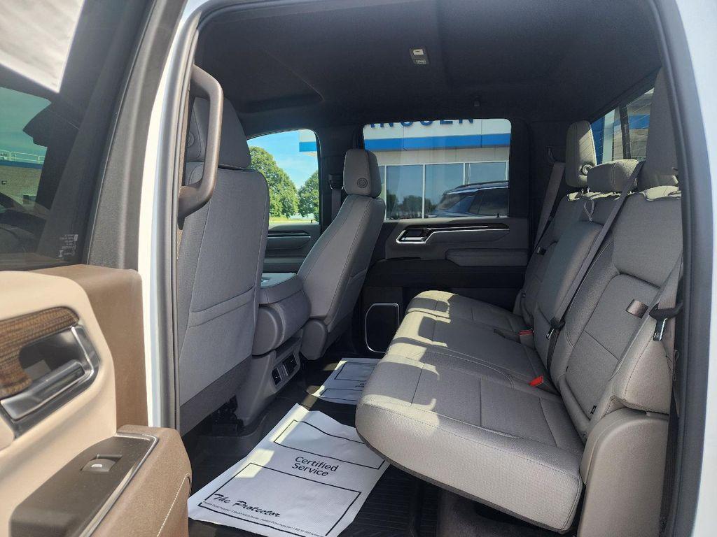 new 2026 Chevrolet Silverado 3500 car, priced at $72,915