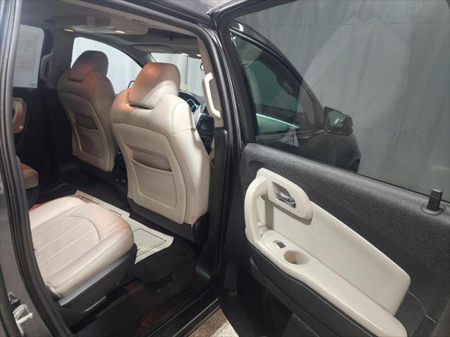 used 2012 Chevrolet Traverse car, priced at $12,995