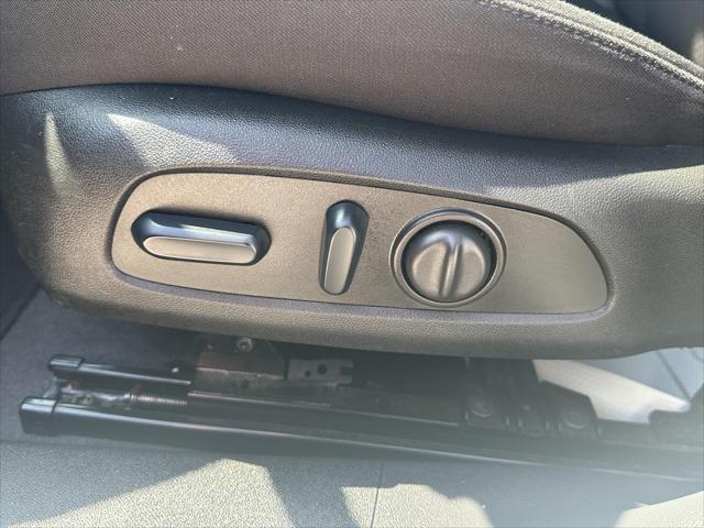 used 2023 Chevrolet Malibu car, priced at $18,995