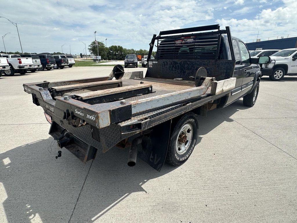 used 2005 Chevrolet Silverado 2500 car, priced at $8,995
