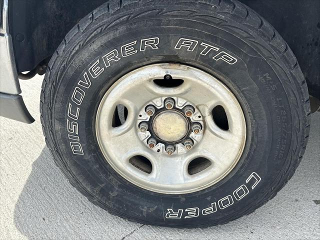used 2005 Chevrolet Silverado 2500 car, priced at $9,995