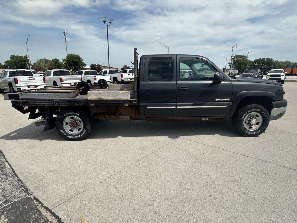 used 2005 Chevrolet Silverado 2500 car, priced at $8,995