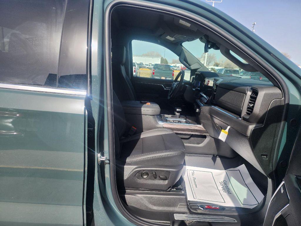 new 2025 Chevrolet Silverado 1500 car, priced at $56,630