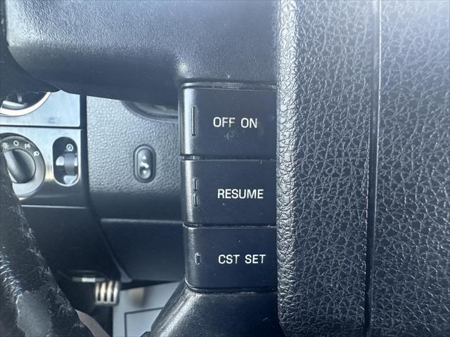 used 2006 Ford F-150 car, priced at $13,995