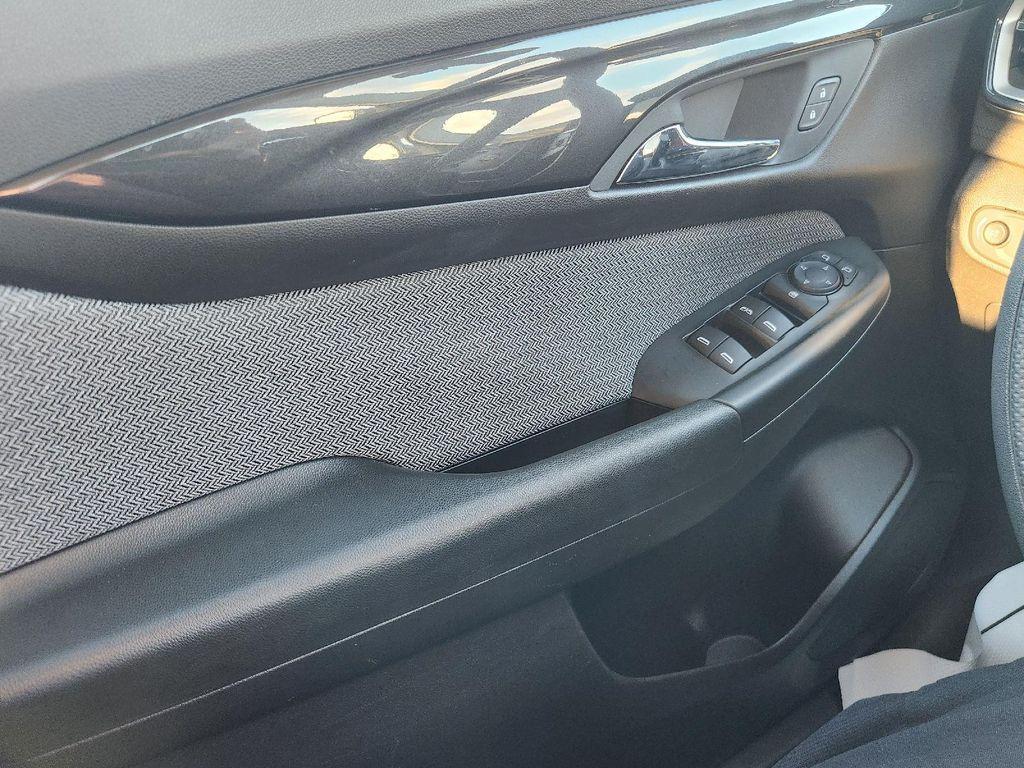 used 2025 Chevrolet TrailBlazer car, priced at $23,995