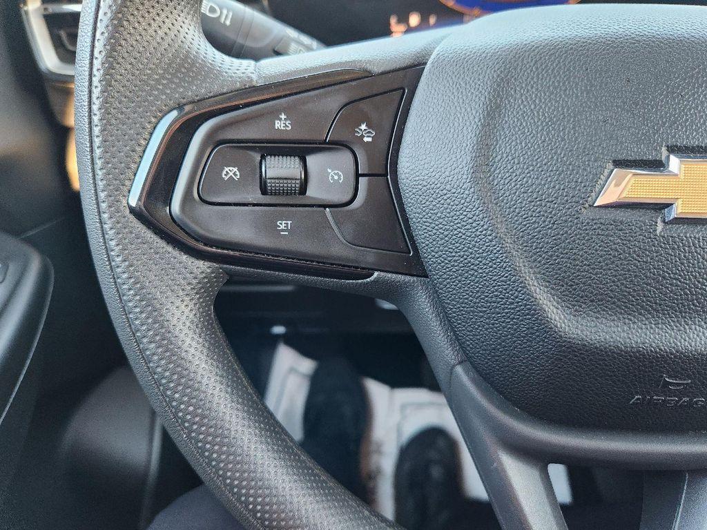 used 2025 Chevrolet TrailBlazer car, priced at $23,995
